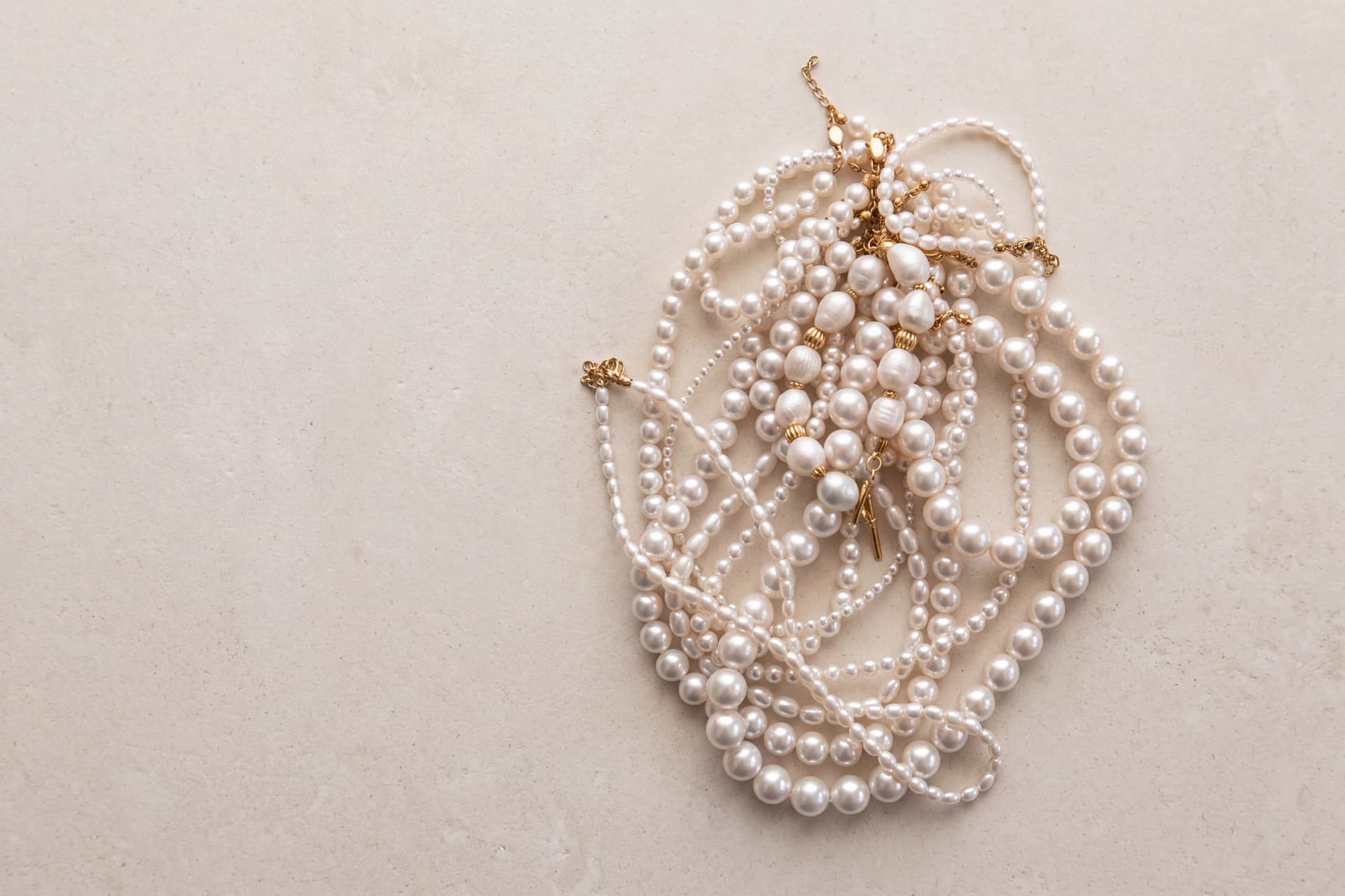 Pearls detail